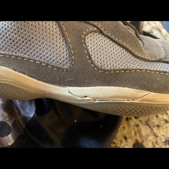 Prada shoes - Picture 7 of 12